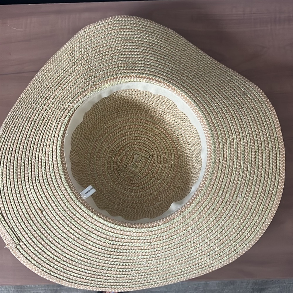 Sun Hat - Picture 3 of 5